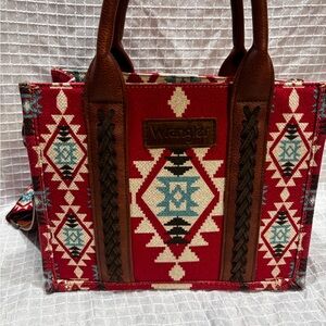 Wrangler Red and Brown Patterned Tote